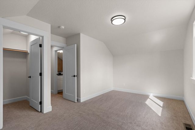 13310 N Starling Ln, Spokane, WA 99208