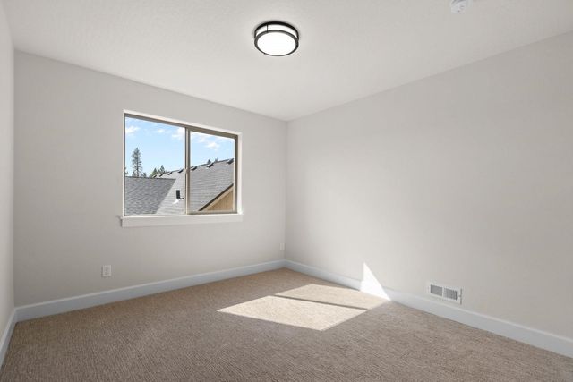 13310 N Starling Ln, Spokane, WA 99208