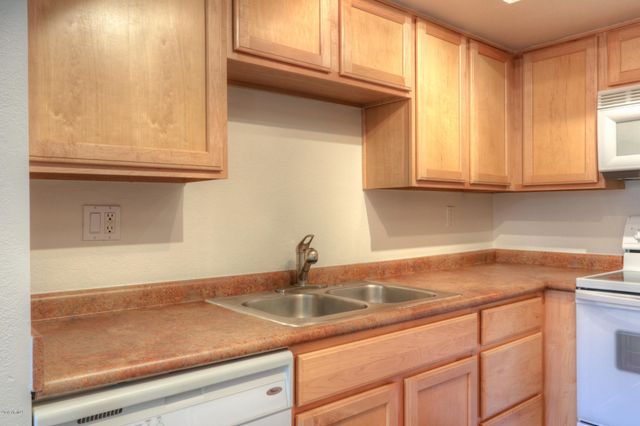 8256 E Arabian Trail 237, Scottsdale, AZ 85258