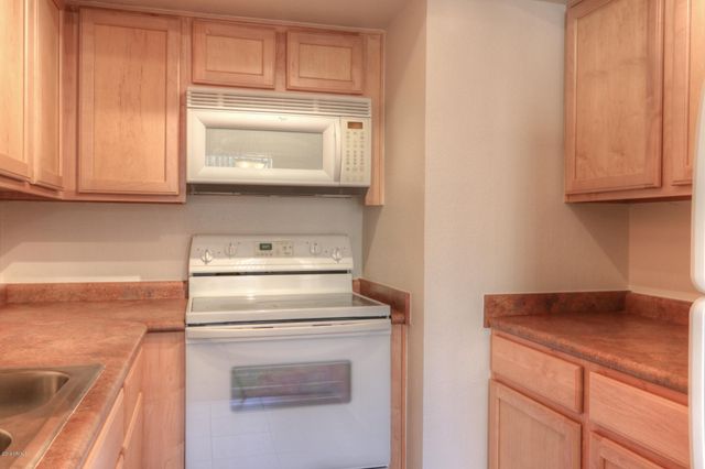 8256 E Arabian Trail 237, Scottsdale, AZ 85258