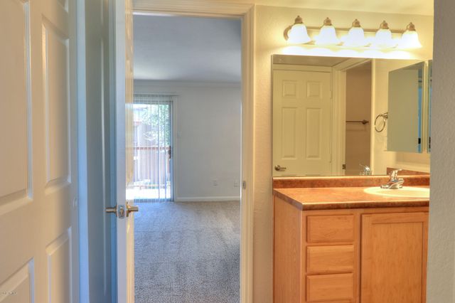 8256 E Arabian Trail 237, Scottsdale, AZ 85258