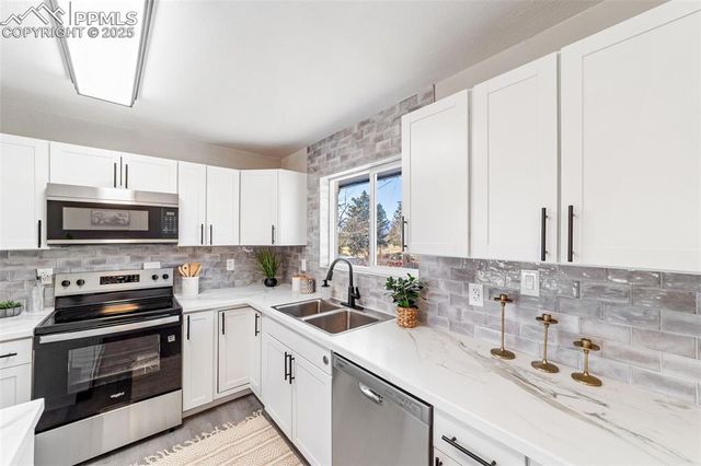 1408 Bowser Drive, Colorado Springs, CO 80909