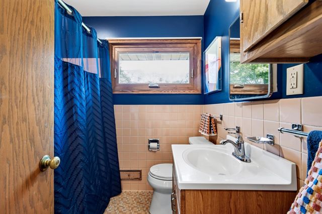 6015 Aspen Road, Mound, MN 55364
