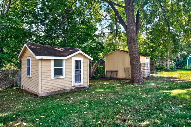 6015 Aspen Road, Mound, MN 55364