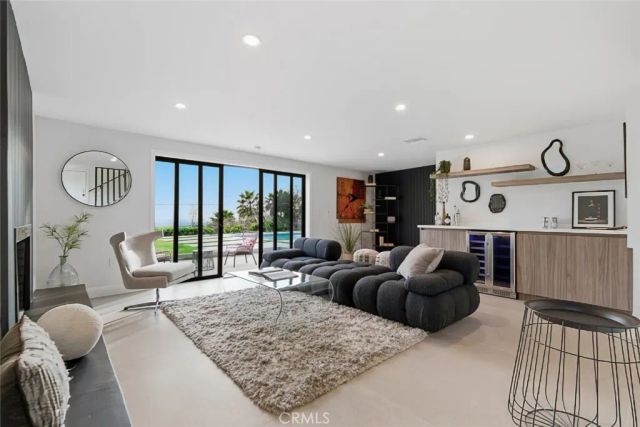 1764 E Loma Alta, Altadena, CA 91001