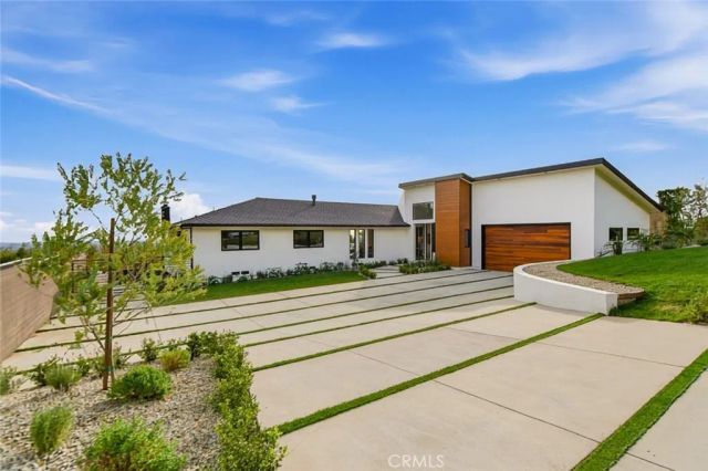 1764 E Loma Alta, Altadena, CA 91001