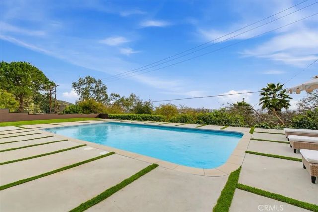 1764 E Loma Alta, Altadena, CA 91001