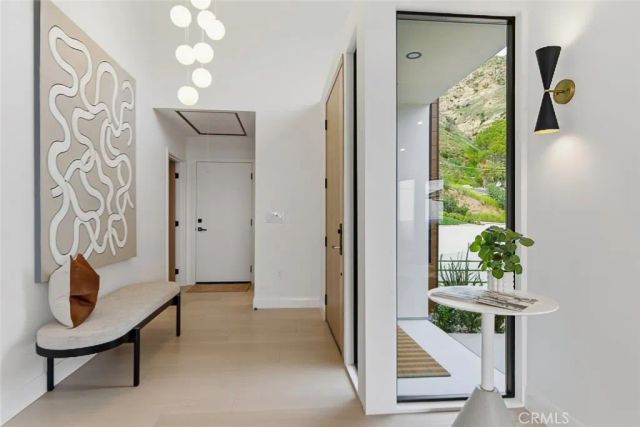 1764 E Loma Alta, Altadena, CA 91001