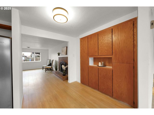 837 ARMSTRONG Ave, Eugene, OR 97404