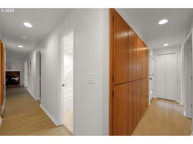 837 ARMSTRONG Ave, Eugene, OR 97404