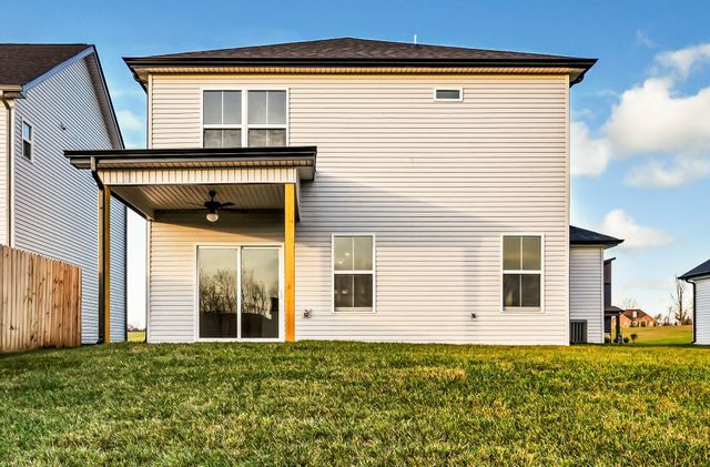 2685 Brewster Dr, Clarksville, TN 37042