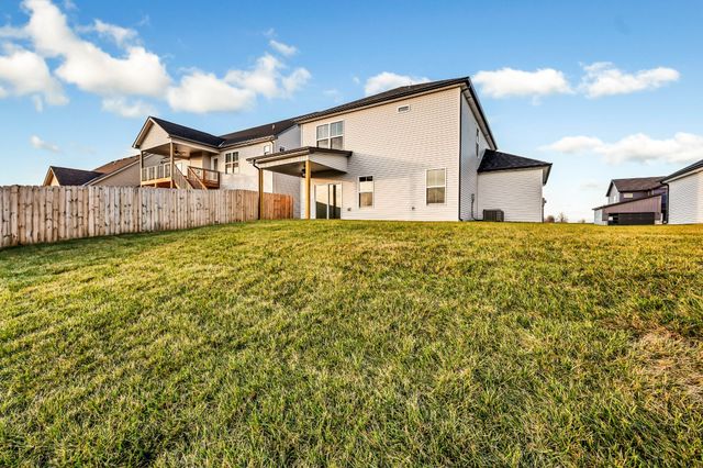 2685 Brewster Dr, Clarksville, TN 37042