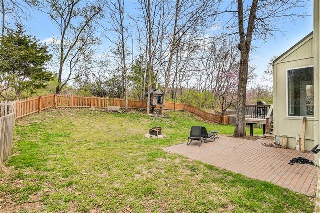 1808 NW 79th Terrace, Kansas City, MO 64151