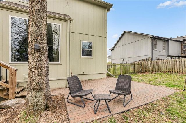 1808 NW 79th Terrace, Kansas City, MO 64151
