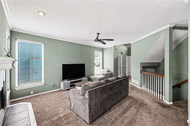 1808 NW 79th Terrace, Kansas City, MO 64151