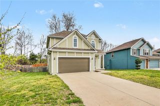 1808 NW 79th Terrace, Kansas City, MO 64151