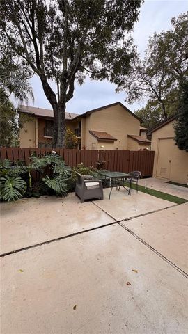 3801 Cocoplum Cir 35134, Coconut Creek, FL 33063