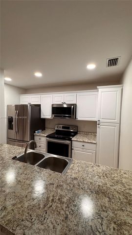 3801 Cocoplum Cir 35134, Coconut Creek, FL 33063