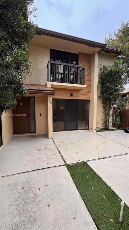 3801 Cocoplum Cir 35134, Coconut Creek, FL 33063