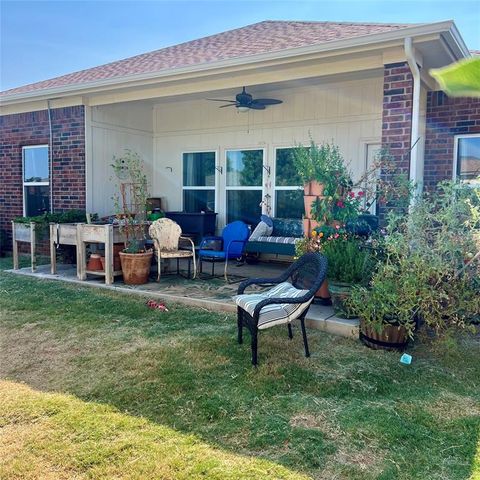 416 Kearny Lane, Yukon, OK 73099