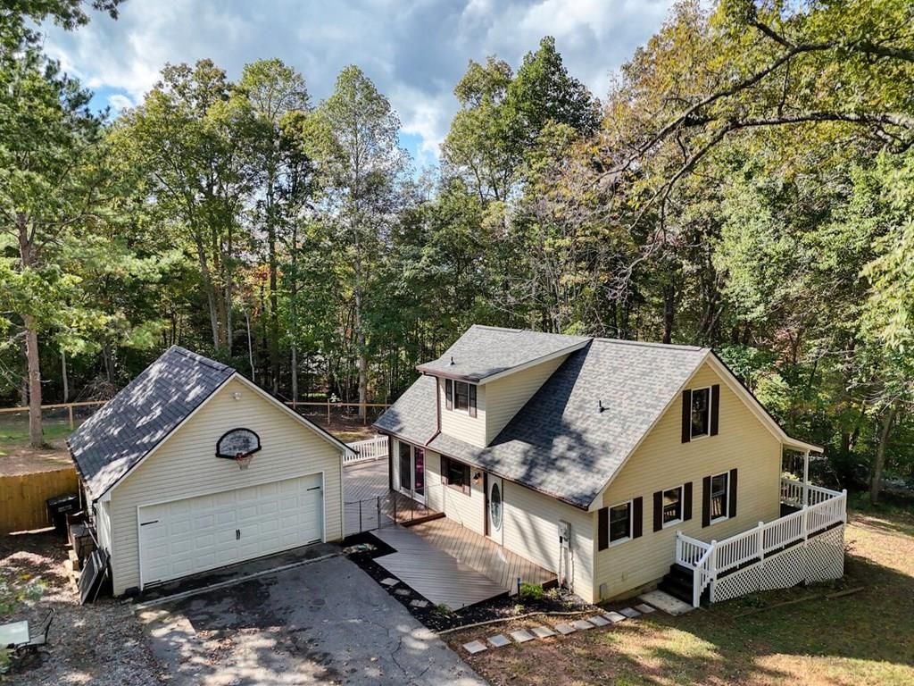 277 Tracy Street, Blairsville, GA 30512