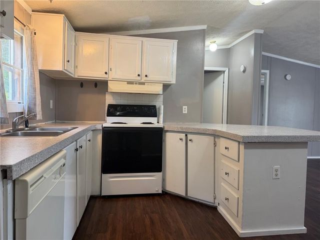 4128 Price Road, Gainesville, GA 30506