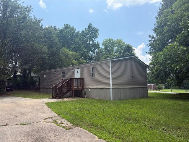 4128 Price Road, Gainesville, GA 30506