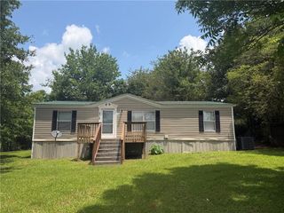 4128 Price Road, Gainesville, GA 30506