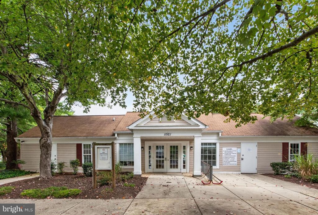 20929 SCOTTSBURY DR, Germantown, MD 20876