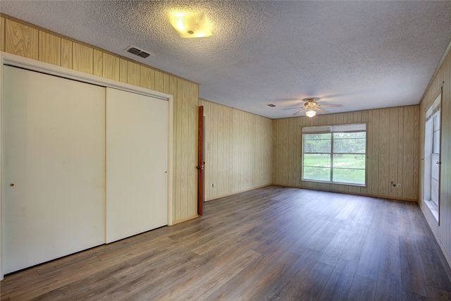 19870 Fm 1253, Lindale, TX 75771