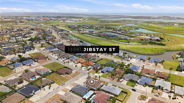 13981 Jibstay St, Corpus Christi, TX 78418