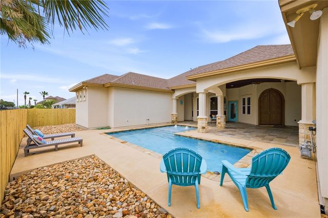 13981 Jibstay St, Corpus Christi, TX 78418