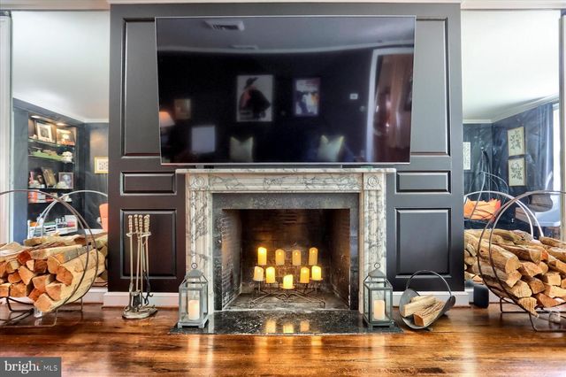 10 W LAKE AVE, Baltimore, MD 21210