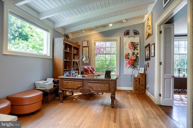 10 W LAKE AVE, Baltimore, MD 21210