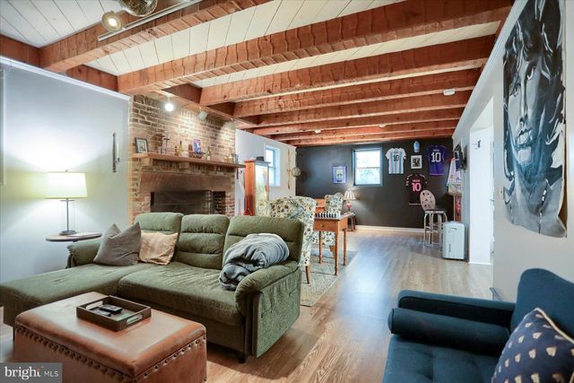 10 W LAKE AVE, Baltimore, MD 21210