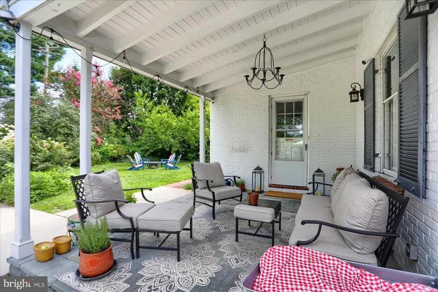 10 W LAKE AVE, Baltimore, MD 21210