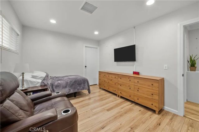 11228 Blythe, Sun Valley, CA 91352