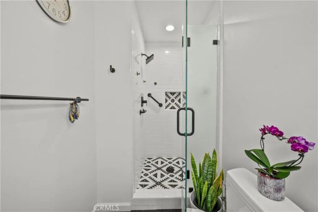 11228 Blythe, Sun Valley, CA 91352