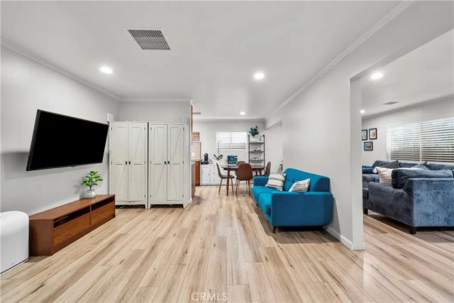 11228 Blythe, Sun Valley, CA 91352