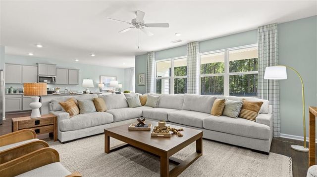 58 Weymouth Drive, Locust Grove, GA 30248