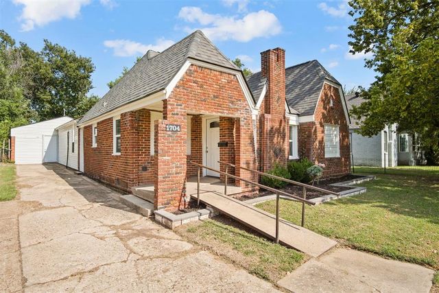 1704 Cairo Avenue, Oklahoma City, OK 73111