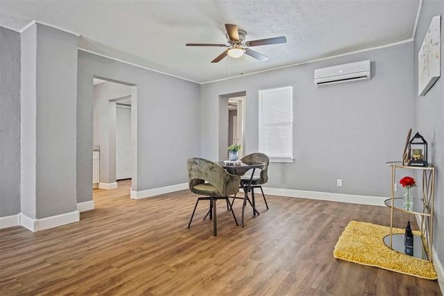 1704 Cairo Avenue, Oklahoma City, OK 73111