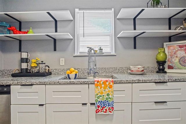 1704 Cairo Avenue, Oklahoma City, OK 73111