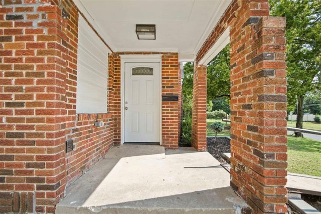 1704 Cairo Avenue, Oklahoma City, OK 73111