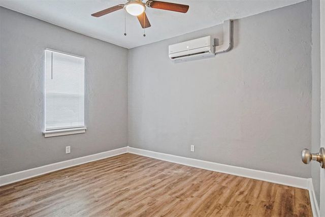 1704 Cairo Avenue, Oklahoma City, OK 73111