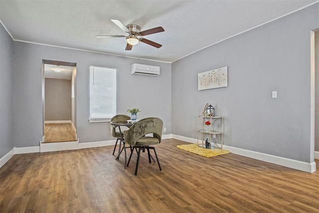 1704 Cairo Avenue, Oklahoma City, OK 73111