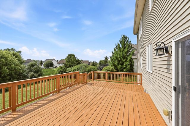 18379 Smith Court NW, Elk River, MN 55330