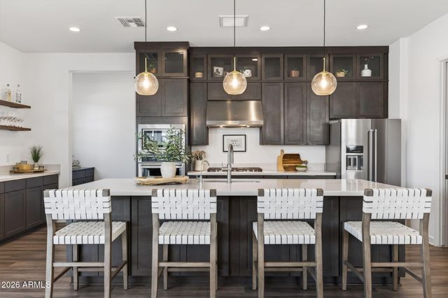 11024 E UTAH Avenue, Mesa, AZ 85212