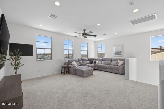 11024 E UTAH Avenue, Mesa, AZ 85212