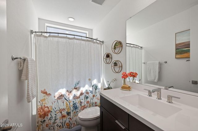 11024 E UTAH Avenue, Mesa, AZ 85212
